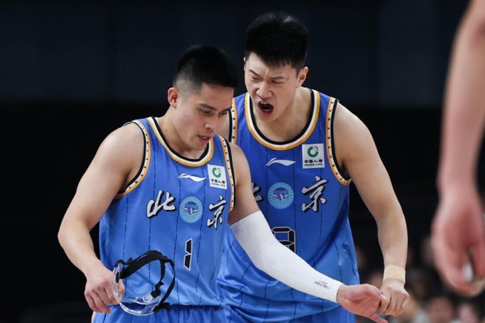 开云下载-北京送四川24连败！周琦4中4砍11+7 麦基首秀12+6+3低开高走秀暴扣|卡迪姆赛|方硕|贝利|陈盈骏|贾维尔-麦基_新浪体育_新浪新闻