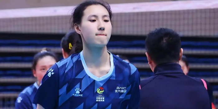 开云下载-联赛说话！中国女排副攻该这么选：王媛媛高意稳坐，新人上位|国家队|拦网|金佳宝|北京女排|杨佳_新浪体育_新浪新闻
